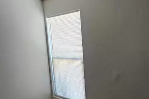 2658 N 43rd Ave, Phoenix, AZ 85009 - Photo 7