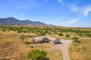 9354 S Deer Ridge Trail, Hereford, AZ 85615 - Photo 13