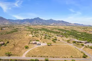 9354 S Deer Ridge Trail, Hereford, AZ 85615 - Photo 45
