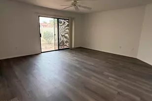 14427 W Desert Glen Dr, Sun City West, AZ 85375 - Photo 17