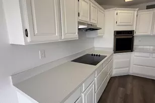 14427 W Desert Glen Dr, Sun City West, AZ 85375 - Photo 9