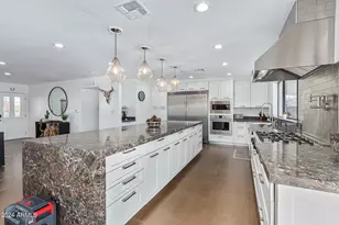 7701 E Davenport Dr, Scottsdale, AZ 85260 - Photo 9