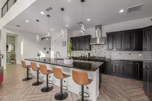 22112 N 59th Pl, Phoenix, AZ 85054 - Photo 7