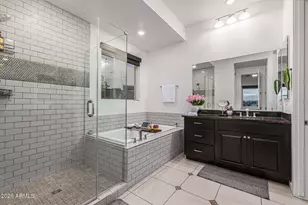 22112 N 59th Pl, Phoenix, AZ 85054 - Photo 13