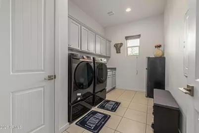 22112 N 59th Place, Phoenix, AZ 85054 - Photo 31