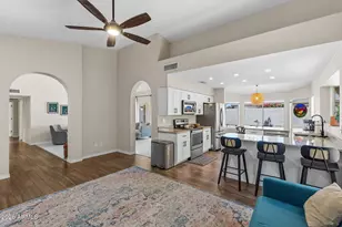 7944 W Dahlia Dr, Peoria, AZ 85381 - Photo 9