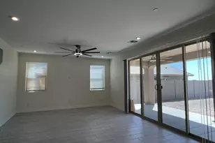 13359 W Eagle Feather Rd, Peoria, AZ 85383 - Photo 23