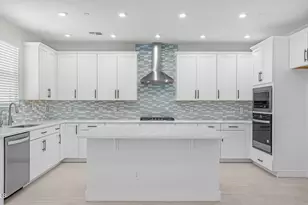 13359 W Eagle Feather Rd, Peoria, AZ 85383 - Photo 5