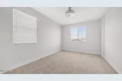 13359 W Eagle Feather Road, Peoria, AZ 85383 - Photo 31