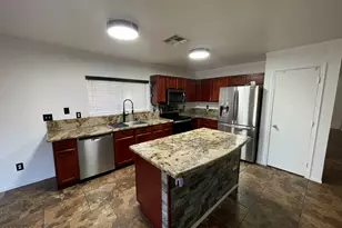 578 W Racine Loop, Casa Grande, AZ 85122 - Photo 5