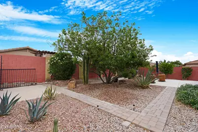 42266 W Sparks Drive, Maricopa, AZ 85138 - Photo 41
