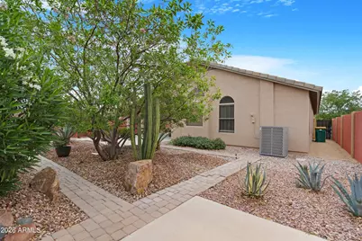 42266 W Sparks Drive, Maricopa, AZ 85138 - Photo 39