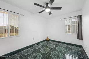 6236 S Montezuma St, Phoenix, AZ 85041 - Photo 13