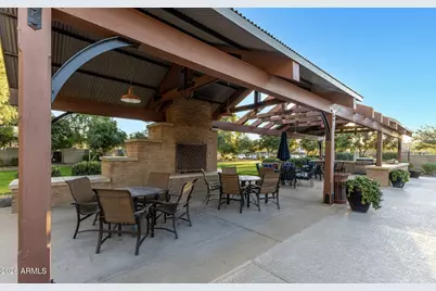 14862 W Pershing Street, Surprise, AZ 85379 - Photo 27