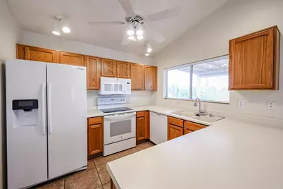 10935 W Ruth Avenue, Peoria, AZ 85345 - Photo 23