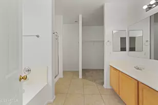 3216 W Lynne Ln, Phoenix, AZ 85041 - Photo 35