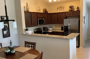 2725 E Mine Creek Rd, Phoenix, AZ 85024 - Photo 9