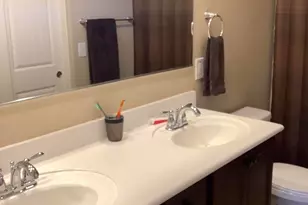 2725 E Mine Creek Rd, Phoenix, AZ 85024 - Photo 19