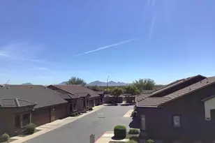 2725 E Mine Creek Rd, Phoenix, AZ 85024 - Photo 29