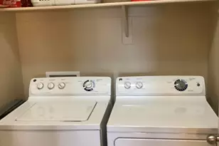 2725 E Mine Creek Rd, Phoenix, AZ 85024 - Photo 15