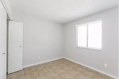 10308 W Calle Del Oro, Phoenix, AZ 85037 - Photo 13