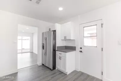 2928 W Puget Avenue, Phoenix, AZ 85051 - Photo 11