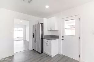 2928 W Puget Ave, Phoenix, AZ 85051 - Photo 11
