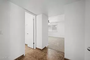 1503 E Newport Dr, Tempe, AZ 85282 - Photo 29