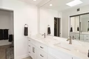 8242 E Via De La Escuela Ln, Scottsdale, AZ 85258 - Photo 23