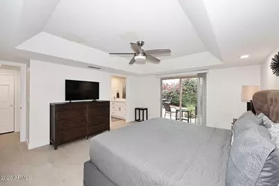 8242 E Via De La Escuela Lane #ESCUELA, Scottsdale, AZ 85258 - Photo 9