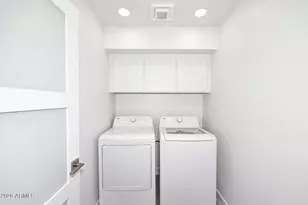 8242 E Via De La Escuela Ln, Scottsdale, AZ 85258 - Photo 27