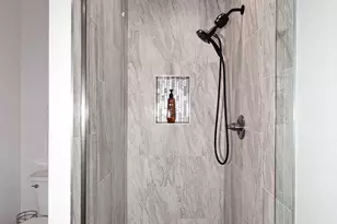 8242 E Via De La Escuela Ln, Scottsdale, AZ 85258 - Photo 25