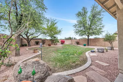 16210 W Caribbean Lane, Surprise, AZ 85379 - Photo 23