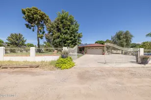 1725 N Lindsay Rd, Mesa, AZ 85213 - Photo 3