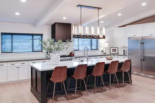 243 W Harmont Dr, Phoenix, AZ 85021 - Photo 1