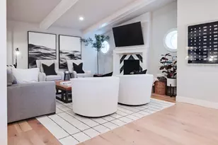 243 W Harmont Dr, Phoenix, AZ 85021 - Photo 15