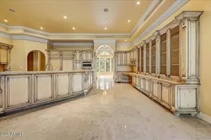 4807 E Crystal Ln, Paradise Valley, AZ 85253 - Photo 9