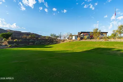 1110 E Monte Way, Phoenix, AZ 85042 - Photo 45