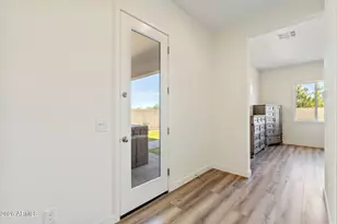 1110 E Monte Wy, Phoenix, AZ 85042 - Photo 29