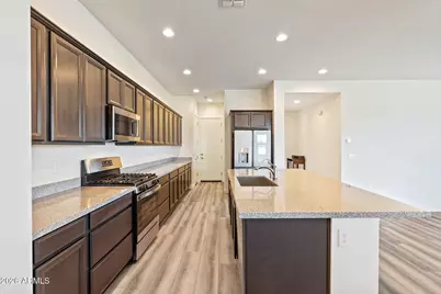 1110 E Monte Way, Phoenix, AZ 85042 - Photo 13