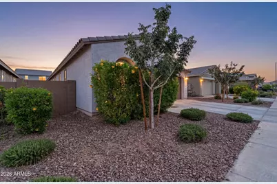 9512 W Turney Avenue, Phoenix, AZ 85037 - Photo 51