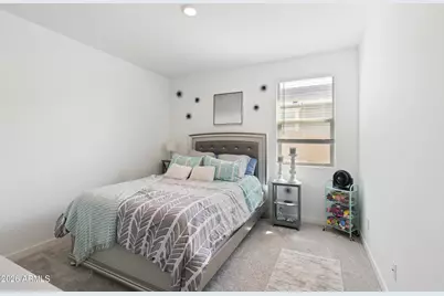 9512 W Turney Avenue, Phoenix, AZ 85037 - Photo 15