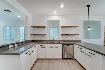 5550 N 16th Street #Apt 152, Phoenix, AZ 85016 - Photo 35