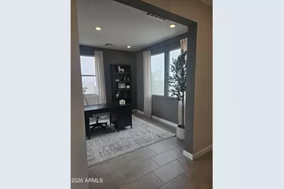 17578 W Illini Street, Goodyear, AZ 85338 - Photo 3