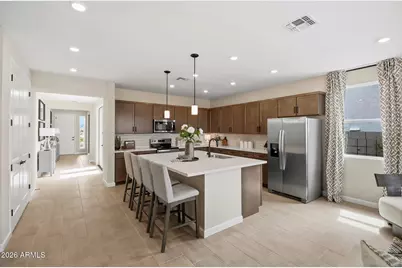 17578 W Illini Street, Goodyear, AZ 85338 - Photo 11