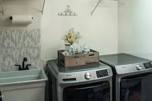 2038 S Ash Cir, Mesa, AZ 85202 - Photo 33