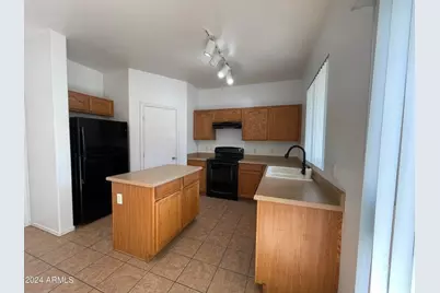 1408 S 122nd Avenue, Avondale, AZ 85323 - Photo 7