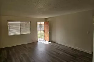 6043 N 23rd Ave, Phoenix, AZ 85015 - Photo 5