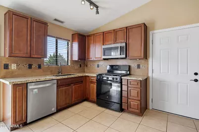 6017 N Tower Lane, Prescott Valley, AZ 86314 - Photo 9