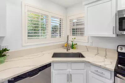 7558 N Via De La Luna, Scottsdale, AZ 85258 - Photo 13